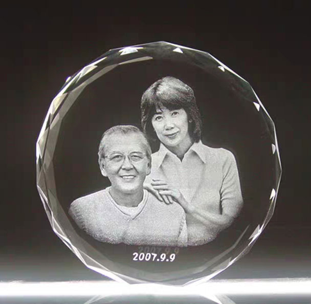 激光打標機-水晶激光內雕樣品